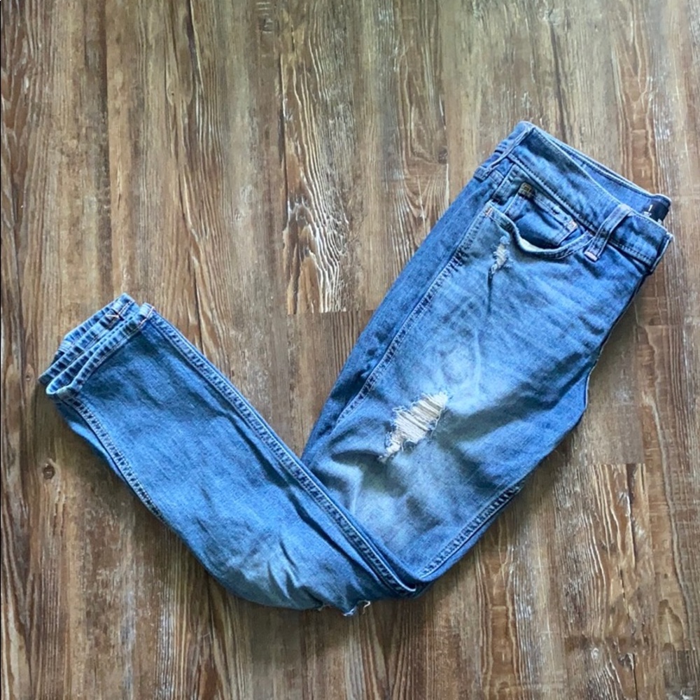 Hollister Vintage Boyfriend Distressed Jeans